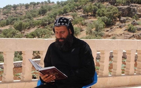 Qeşeyê Suryanî ku ji ber PKKê hatibû girtin hat berdan