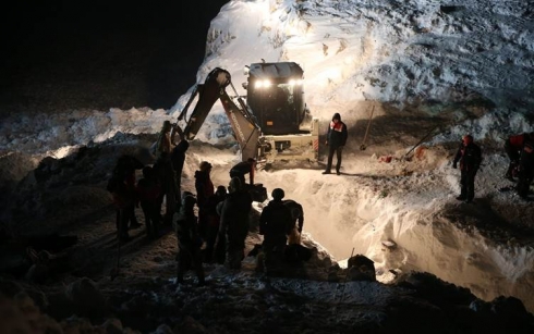 Ji ber aşûta li Wanê 5 kesan canê xwe ji dest dan