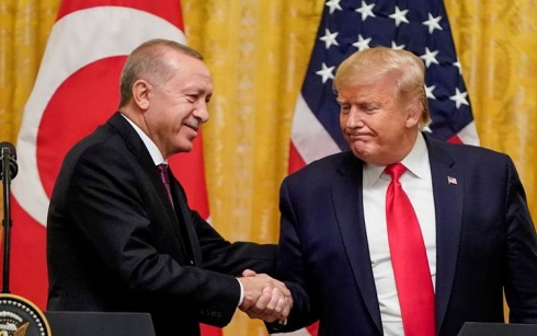 Trump: Di mijara Idlibê de em bi Erdogan re dixebitin