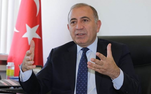 Gursel Tekîn: Siyaseta desthilatê Tirkiye xistiye rewşeke zehmet