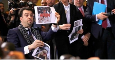 Rojnamevanê Kurd bi nîşandana wêneyên zarokên Efrînê Serokwezîrê tirk aciz dike