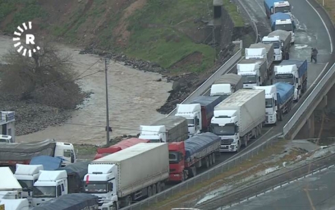 10 hezar barhilgir li ser sînorê Bakur û Başûrê Kurdistanê asê mane