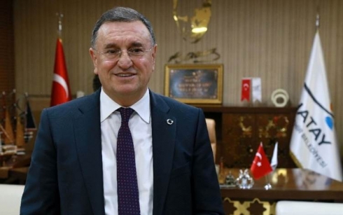 Serokê Şaredariya Hatayê: Nêzîkî 2 mehan e korona li Tirkiyê heye