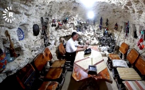 Koçberekî Idlibê şikeftek kiriye muzaxane