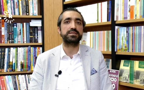 Yek ji damezrînerê partiya Davutoglu: Em dê di destûrê de cih bidin Kurdî