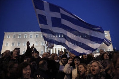 Eurozone's Top Official Says Preferred Option Is for Greece to Request Extension of Bailout