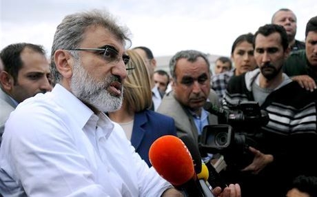 Taner Yildiz: Em dikarin benzîna Herêma Kurdistanê dabîn bikin