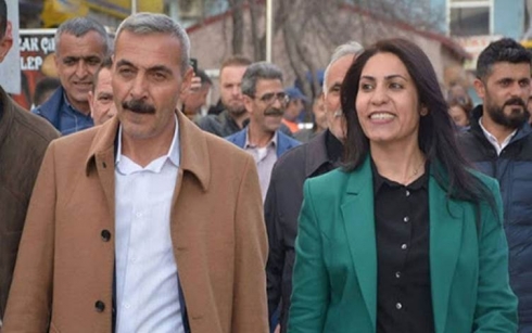 HDPê hevşaredara xwe ya Bazîdê ji kar dûrxist