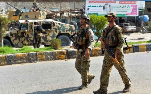 DAIŞê êrişî girtîgehekê kir: Herî kêm 20 kuştî