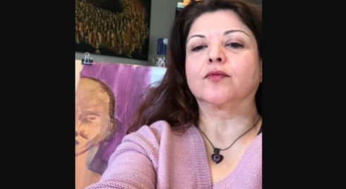 Jineke hunermend a Sûrî li Holandayê bi kêrê hat kuştin