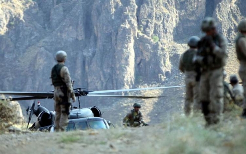 Li Agirî û Amedê di navbera leşkerên Tirkiyê û PKKê de şer derket