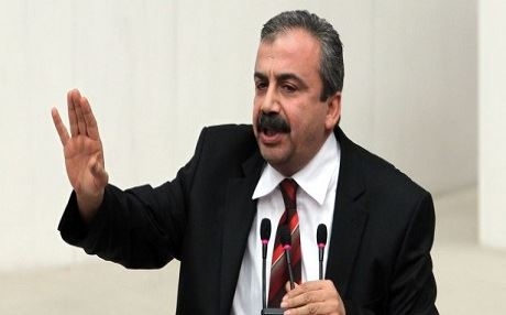 Onder: Pêvajoya aştiyê Ocalan destpêkiriye