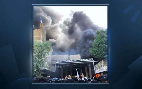 Alîgirên Heşda Şeibî li Bexdayê avahiya PDKê şewitandin