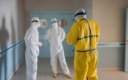 Başûrê Kurdistanê: 2,500 pizîşk û karmendên tendirustiyê bi Coronayê ketine