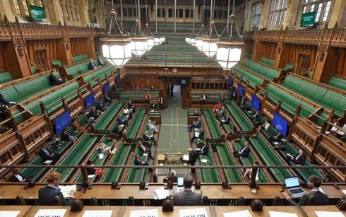 Parlamentoya Brîtanyayê rêkeftina Brexitê pesend kir