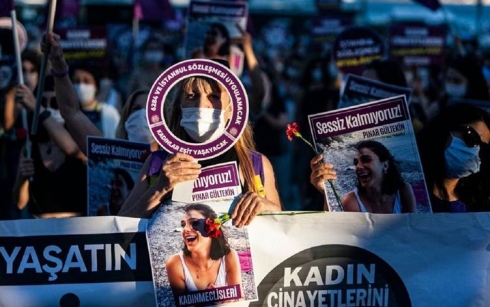 ‘Li Tirkiyê sala 2020an 300 jin hatin kuştin’