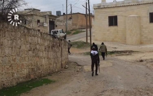 EFRÎN - Çekdaran du malbatên Kurd bi jin û zarokan ve girtin