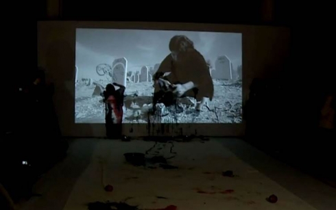 Zehra Dogan bi berhema xwe bal kişand ser kuştina jinan