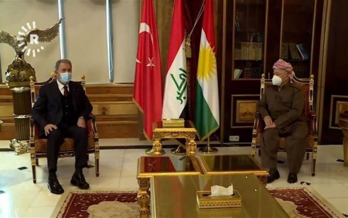 Serok Barzanî pêşwazî li Wezîrê Berevaniya Tirkiyê kir