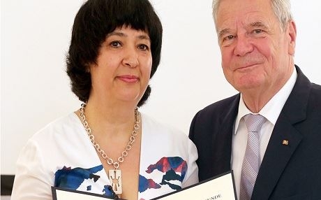 Nivîskara kurd Seyran Ateş xelata serokomarê Almanyayê wergirt