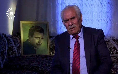 Mehmûd Kizil bi dengbêjiya xwe ji bîra Kurdan naçe