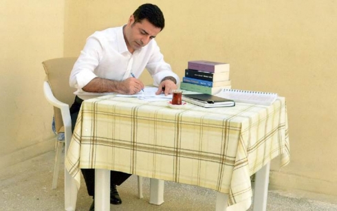 Demirtaş ji heft partiyan re peyam şand