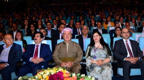 Bi amadebûna Serok Barzanî kongreya 8an ya yekîtiya jinên Kurdistanê hat lidar xistin