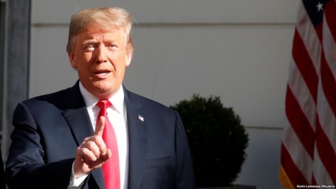 Trump: Em bi temamî piştevaniya xelkê Îranê dikin!