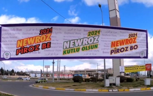 Komîteya Newroza Amedê: Bi cil û bergên Kurdî bên qada Newrozê