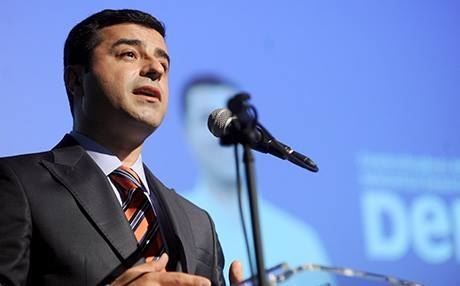 Demirtaş: Namzediya min daxwaziya gelê kurd a pêkvejiyanê ye