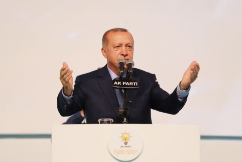 Erdogan xwest li ser wezîrên Amerîka sizayî bisepîne