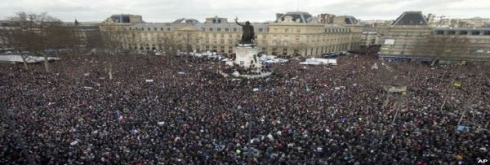 Xwepêşandina milyonî ya Parîsê destpê dike