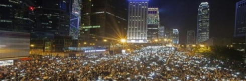 Organîzatorên xwepîşandanên Hongkongê xwe radest kirin