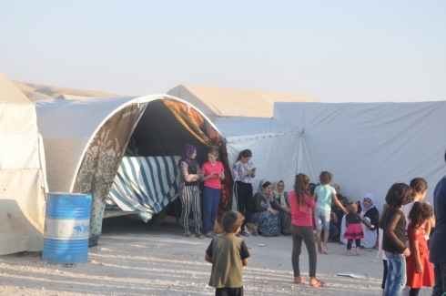 Wekîlê Mîrê Êzdiyan: Hikûmeta Iraqê di dosyaya koçberên Şingalê de bêxem e!