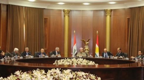 Serok Barzanî li gel rêveberiya PDK – Sê civiya!