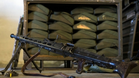 DAIŞê dest danî ser bareke çekên Îranê!