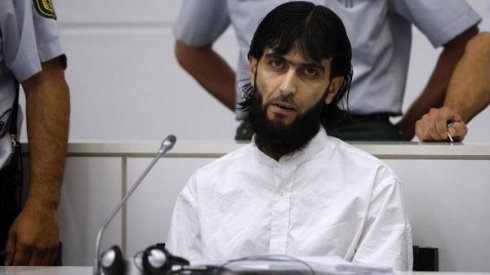 Li Almanya polîsan meleyeke kurd kuştin