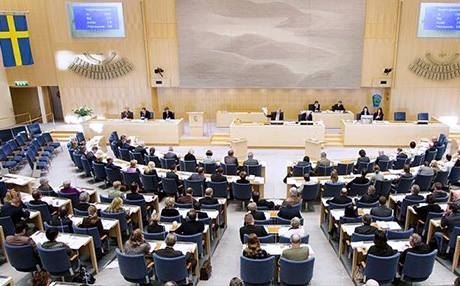 Di hilbijartinên Parlamentoya Swêdê de 3 namzedên kurd bi ser ketin