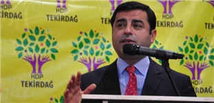 Demîrtaş: DAIŞ çiqas misliman be AKP jî ewqas mislimane