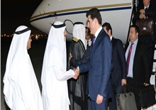 Serokwezîr Nêçîrvan Barzanî serdana 3 rojiya xwe berev Îmaratê dest pê kir