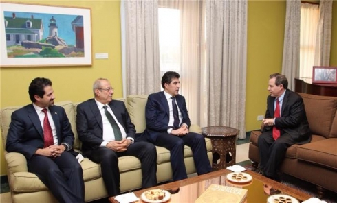 Balyozên Birîtaniya û Amerîkayê piştgiriya danûstanên Hewlêr û Bexdayê dikin