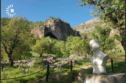 Şikefta Şaneder; cihê jiyana mirovên neandertal li çiyayên Zagrosê