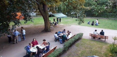 11 hunermendên kurd bihev re pêşangehek sazkirin