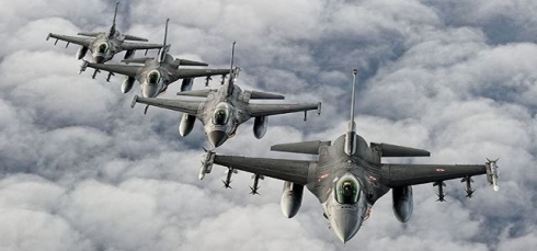 Amerîkayê li Sûriyê jî li DAIŞê da