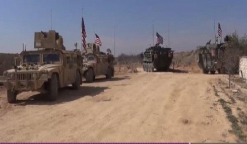 Amerîka 43 barhilgirên tank û zirpoşan rêdike bajarê Minbicê