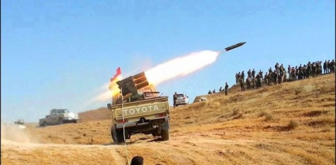 Pêşmergeyan gundê Xirab Rût ji DAIŞê paqij kirin