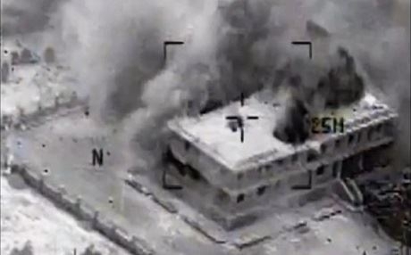 Amerîka: Li herêma Kobanî 7 navendên DAIŞê hatin bombebarankirin