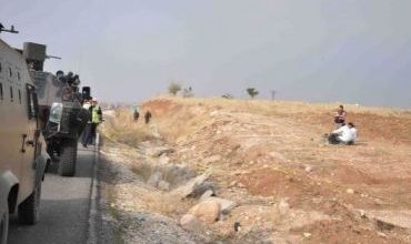 Leşkerên Tirk li ser sînor 3 Kurd qetil kirin