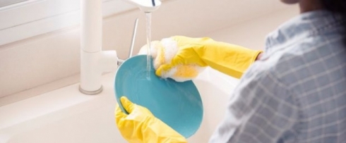 Şuştina qab û firaq û cilikan dikare temen dirêj bike