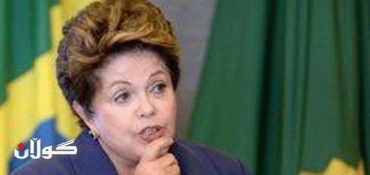 Brazil leader hails law marking oil funds for services